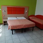 Consul Hotel 3*